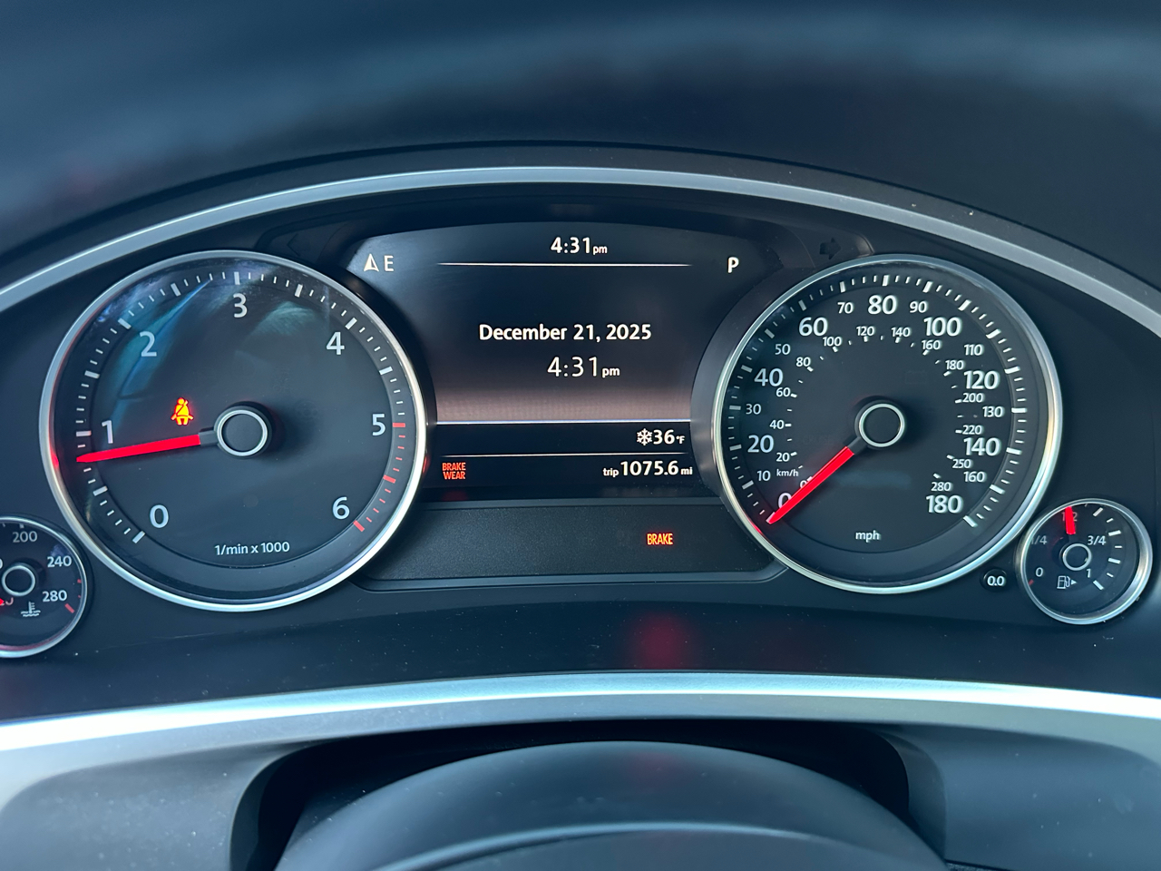 Volkswagen Touareg TDI Sport w/Technology 2016