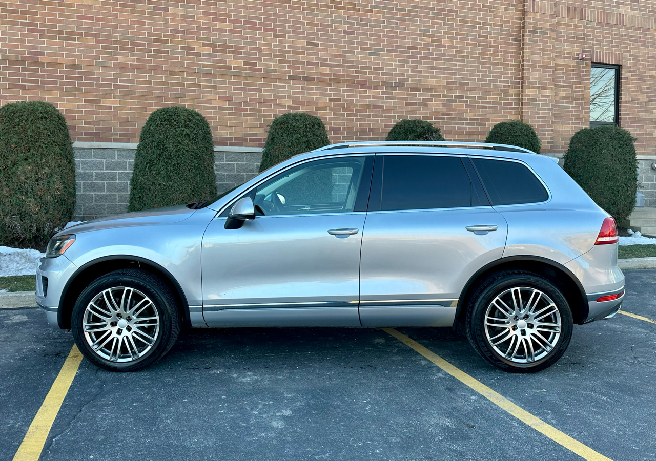 Volkswagen Touareg TDI Sport w/Technology 2016
