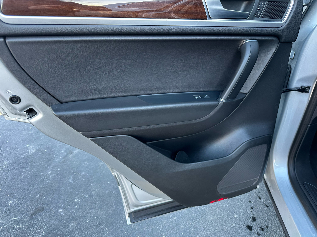 Volkswagen Touareg TDI Sport w/Technology 2016