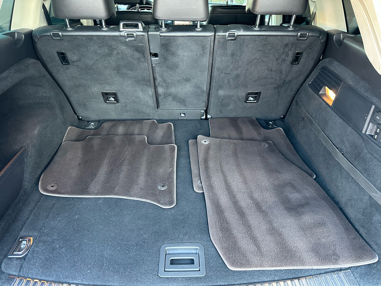 Volkswagen Touareg TDI Sport w/Technology 2016