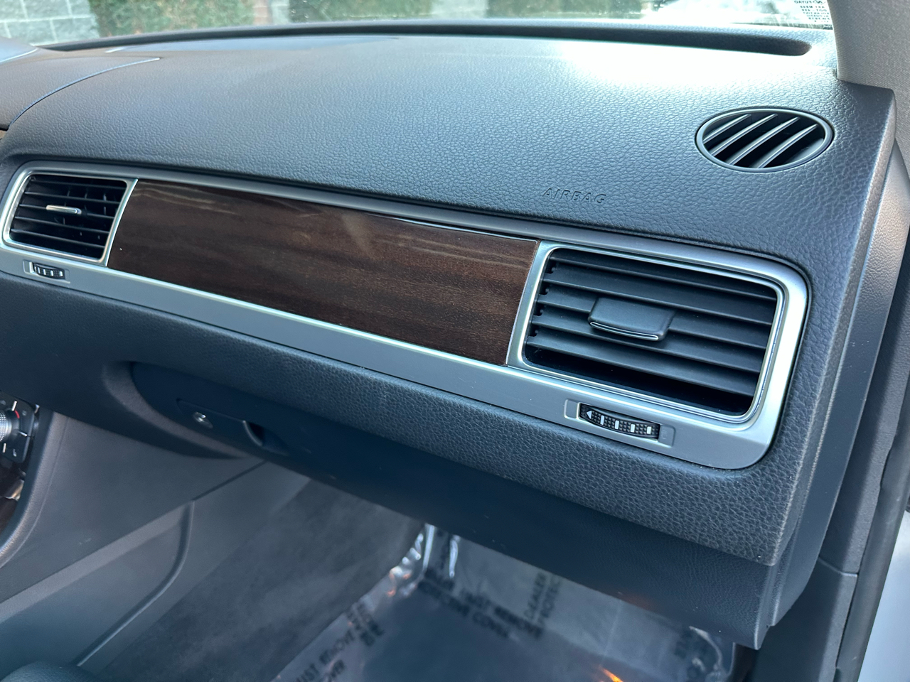 Volkswagen Touareg TDI Sport w/Technology 2016