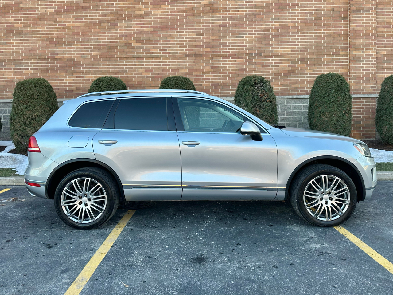 Volkswagen Touareg TDI Sport w/Technology 2016