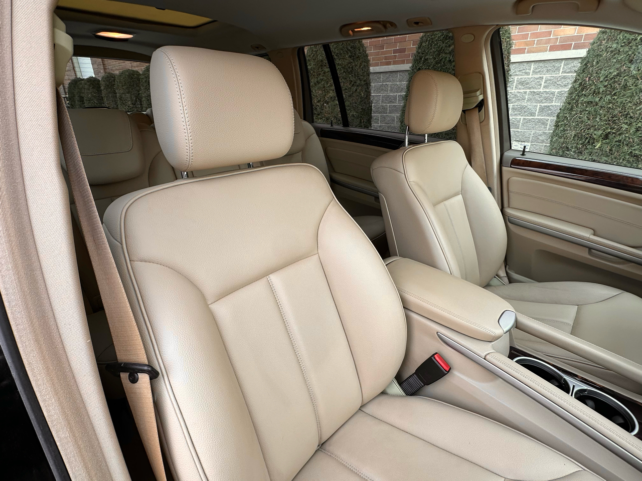 Mercedes-Benz GL-Class GL450 4MATIC 2012