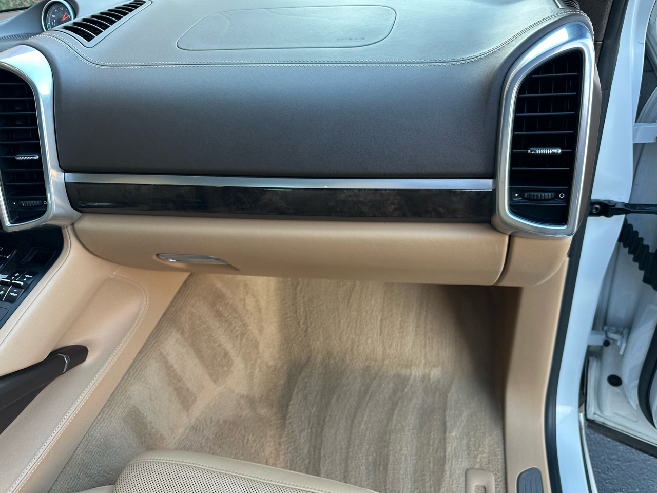 Porsche Cayenne GTS 2016