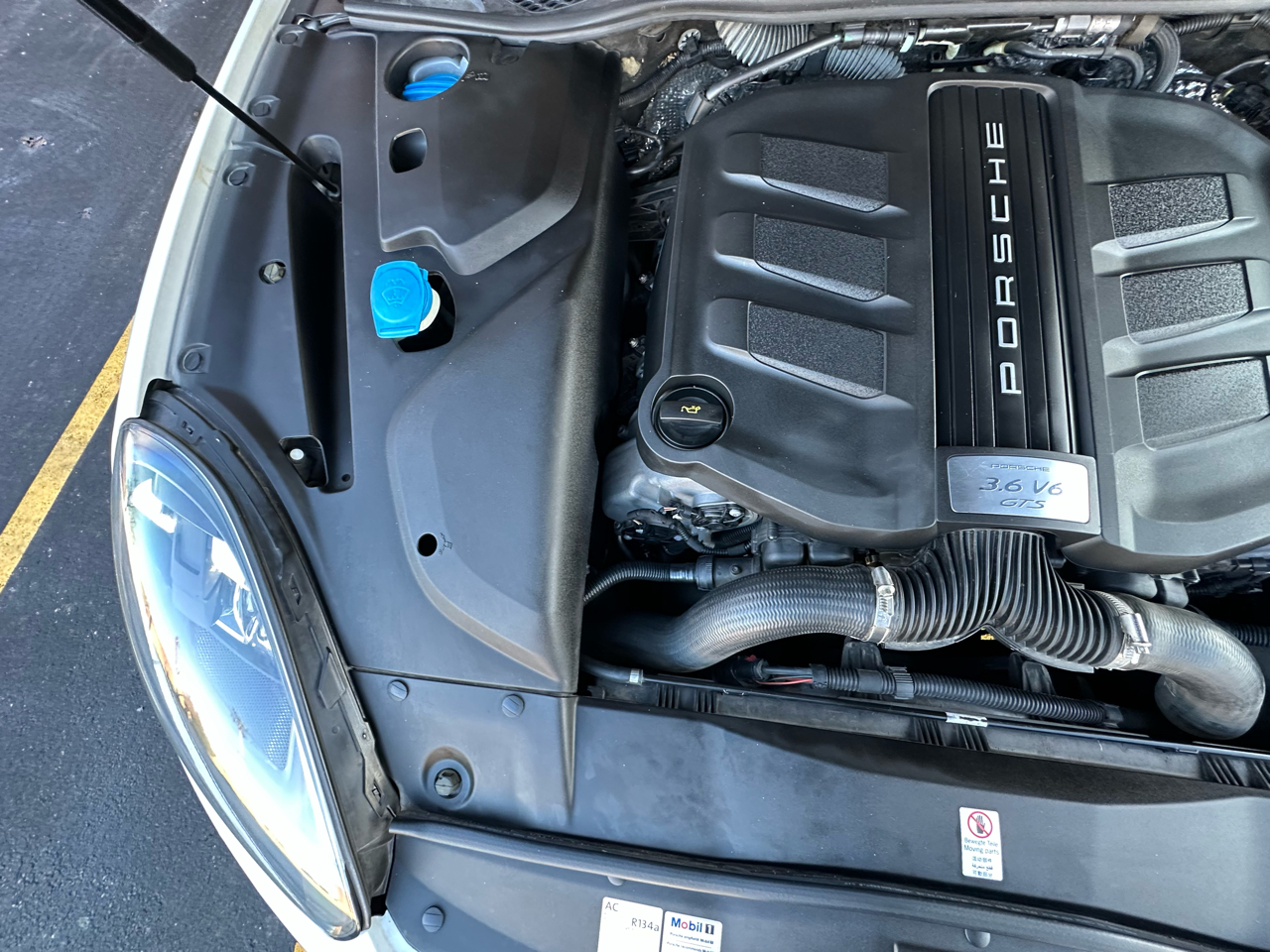 Porsche Cayenne GTS 2016