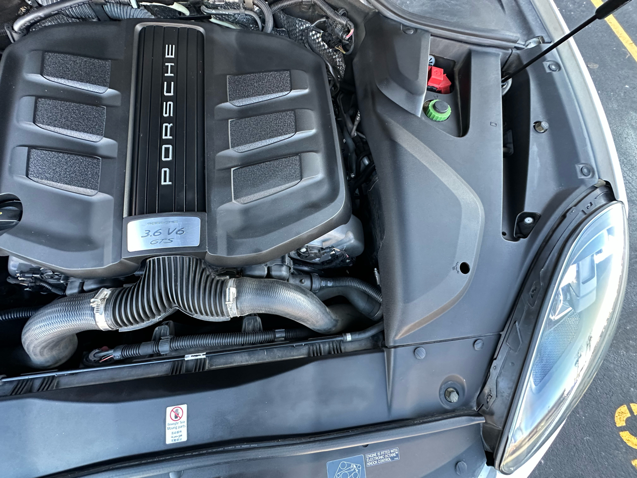 Porsche Cayenne GTS 2016