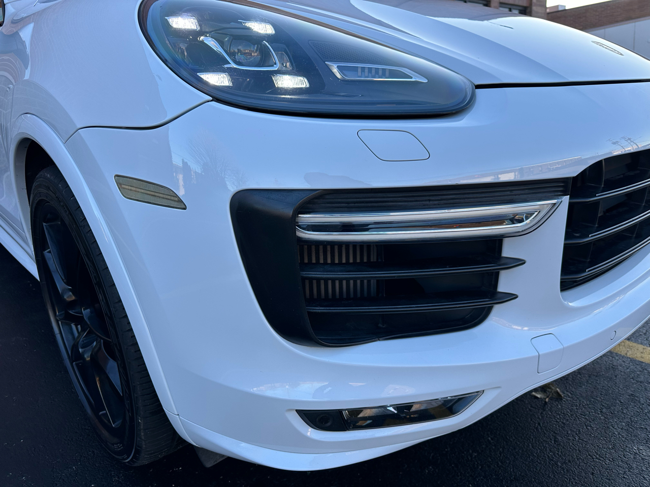 Porsche Cayenne GTS 2016