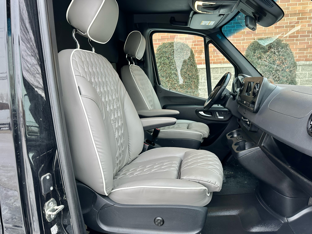 Mercedes-Benz Sprinter 3500 XD 170-in. WB 2020