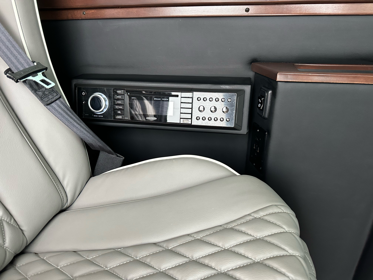 Mercedes-Benz Sprinter 3500 XD 170-in. WB 2020