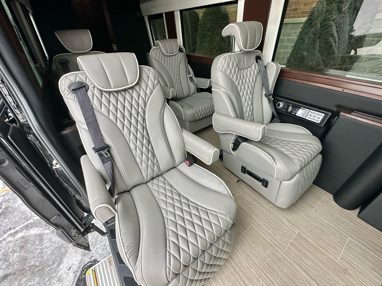 Mercedes-Benz Sprinter 3500 XD 170-in. WB 2020