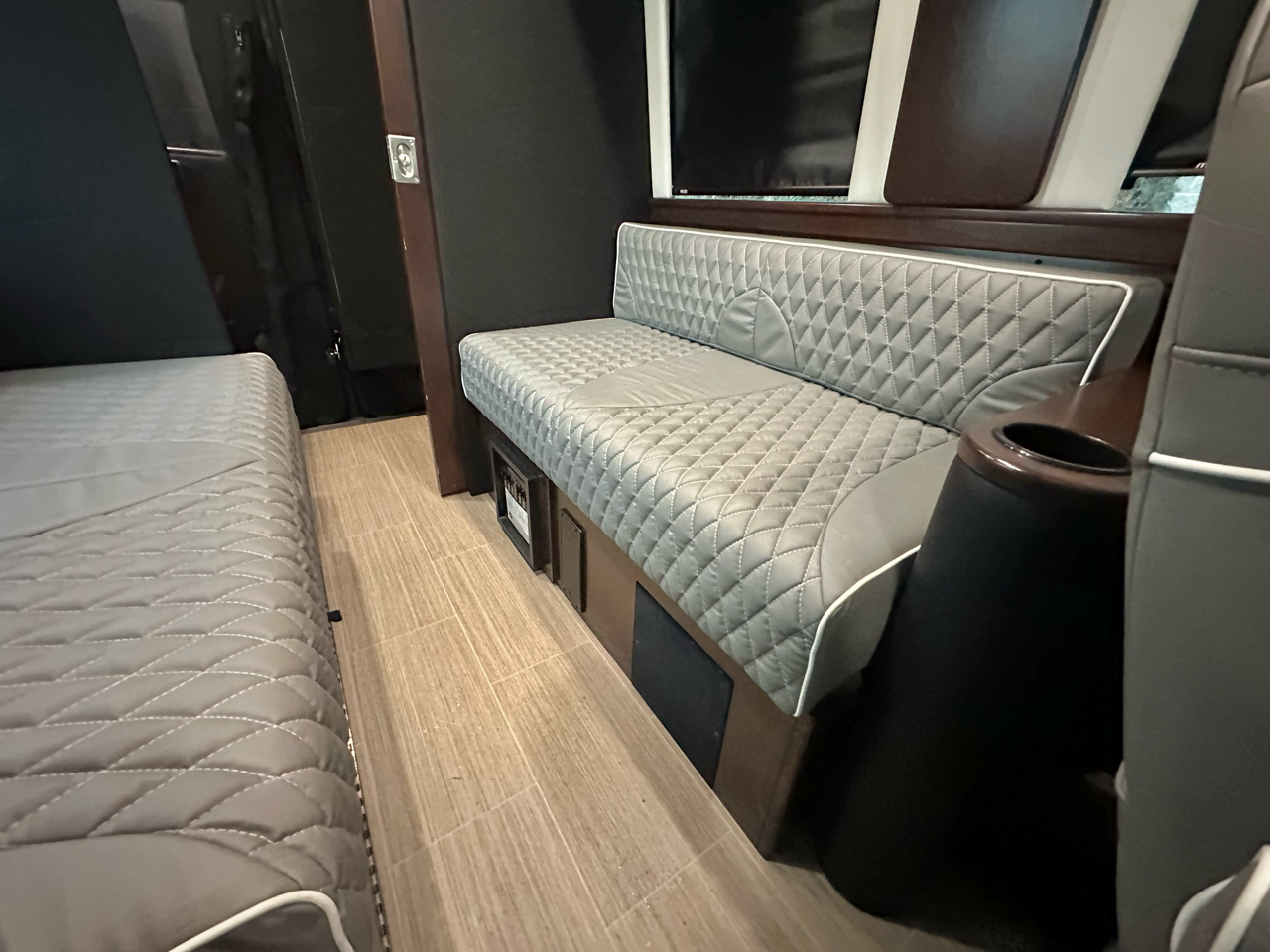 Mercedes-Benz Sprinter 3500 XD 170-in. WB 2020