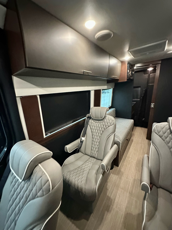 Mercedes-Benz Sprinter 3500 XD 170-in. WB 2020