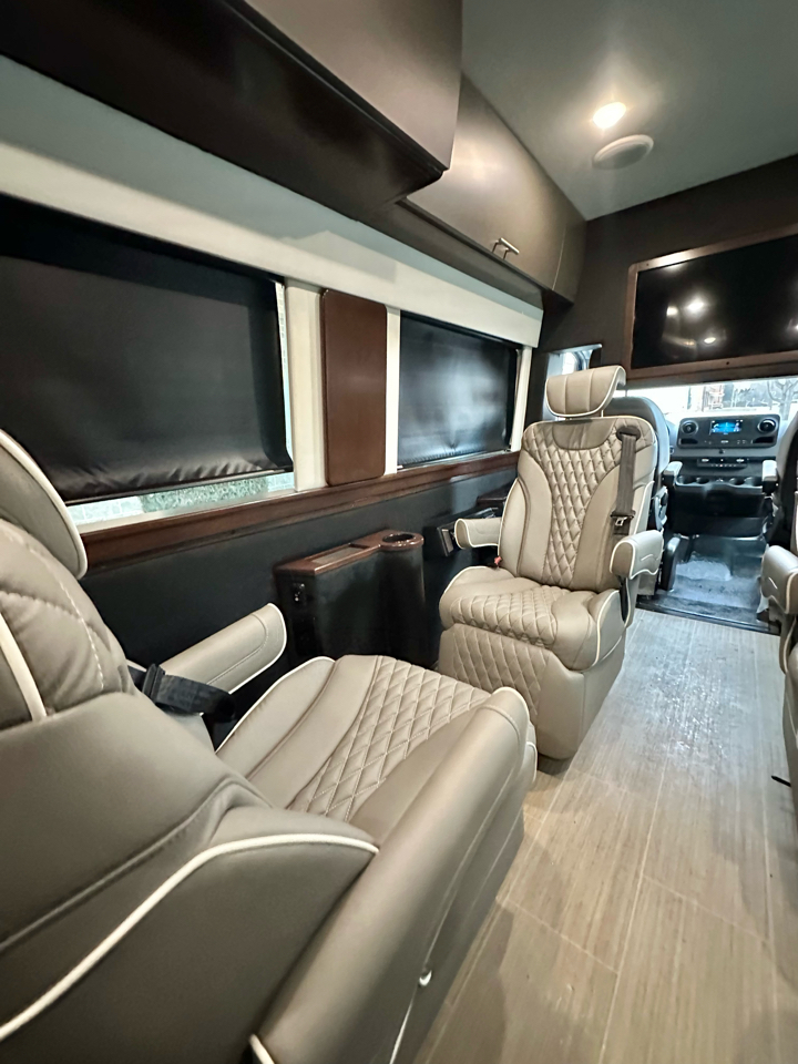 Mercedes-Benz Sprinter 3500 XD 170-in. WB 2020