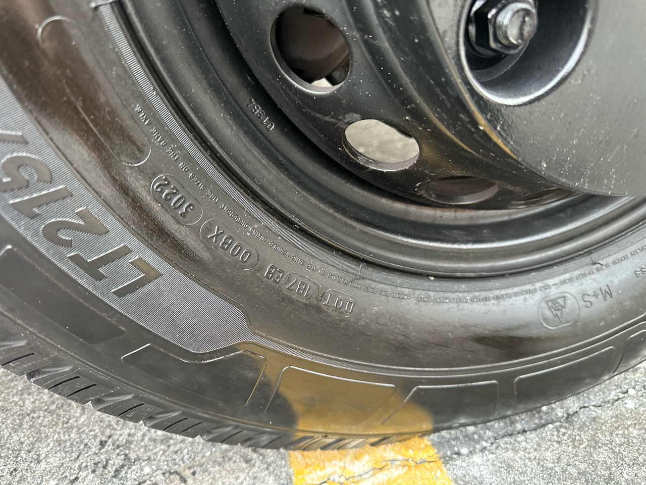 Winnebago Navion  2018