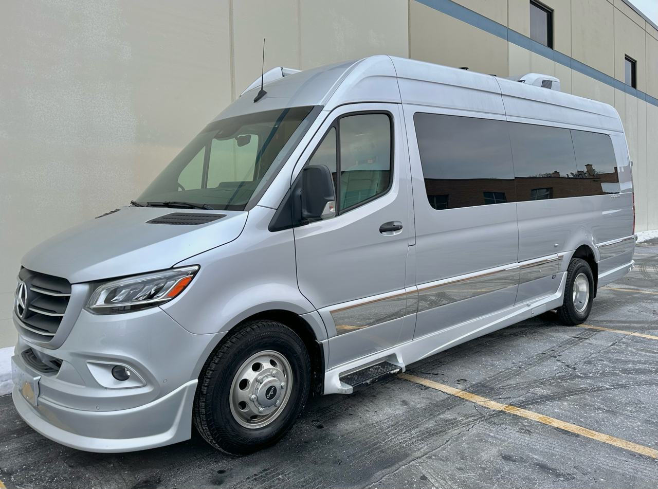 Grech RV STRADA-ion  2024