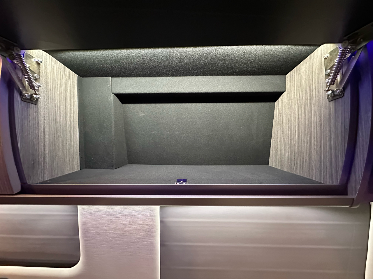 Grech RV STRADA-ion  2024