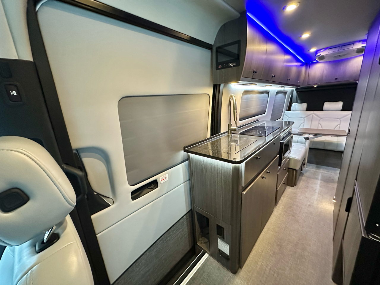 Grech RV STRADA-ion  2024