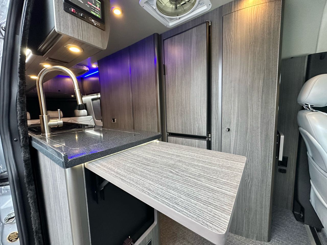 Grech RV STRADA-ion  2024