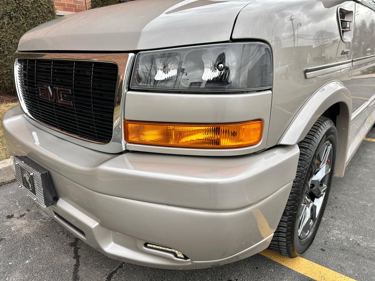 GMC Savana G2500 Cargo 2023