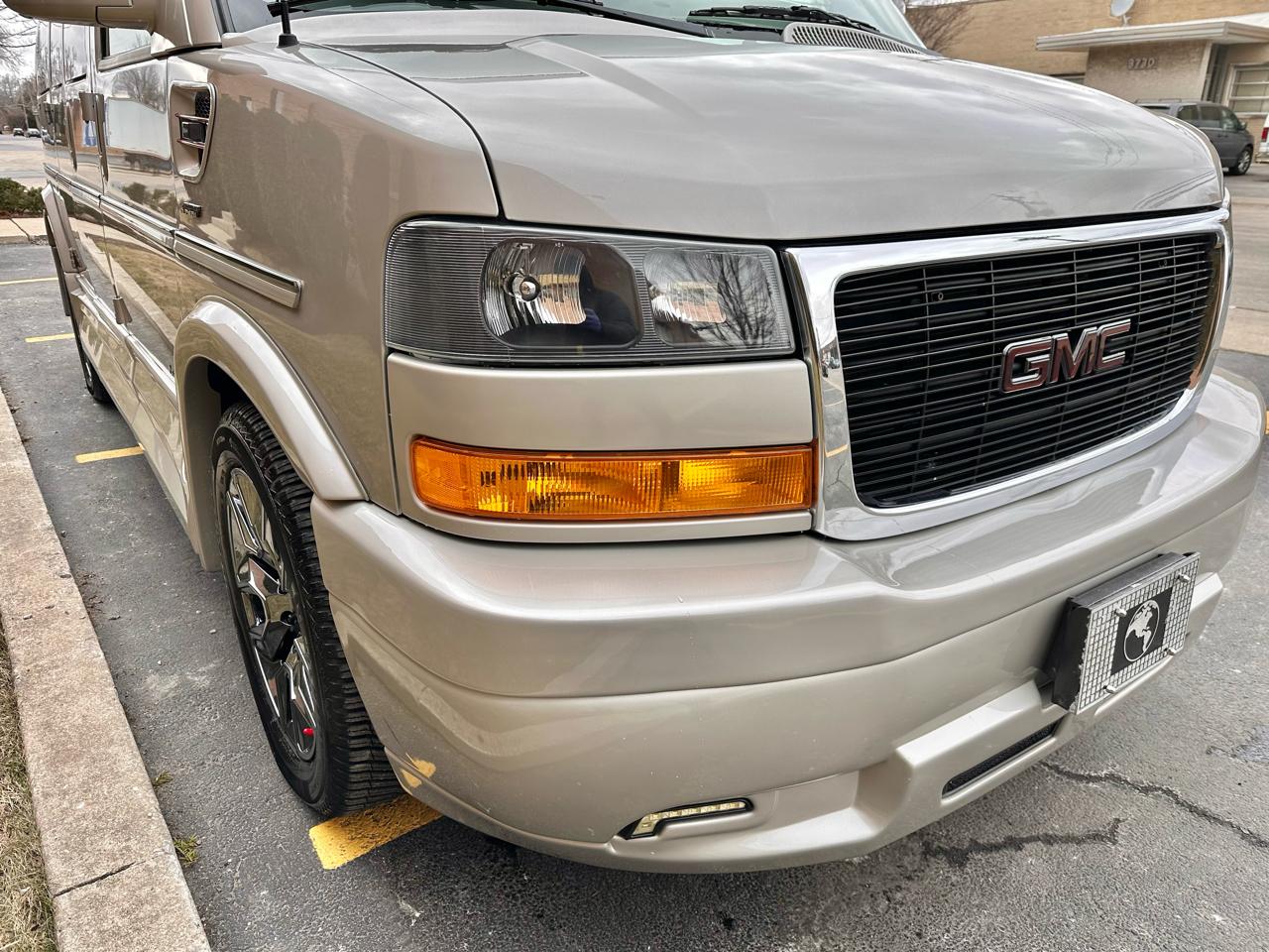 GMC Savana G2500 Cargo 2023