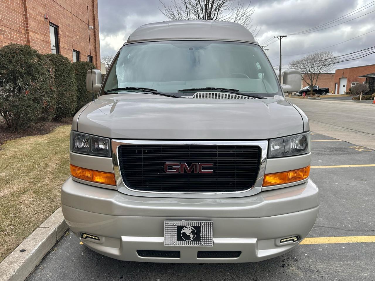 GMC Savana G2500 Cargo 2023