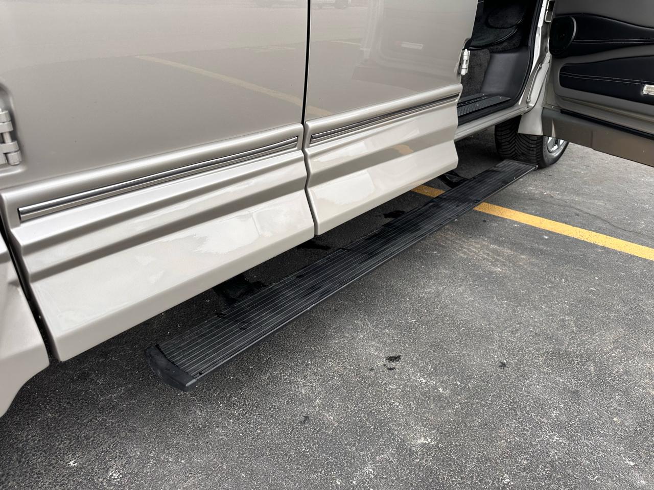 GMC Savana G2500 Cargo 2023