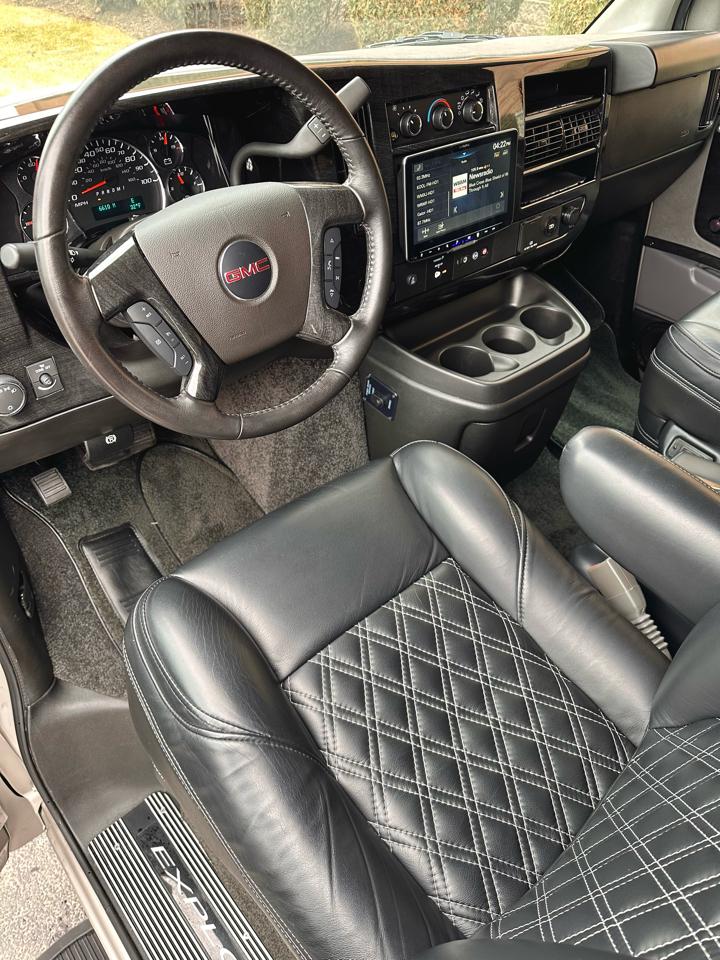 GMC Savana G2500 Cargo 2023