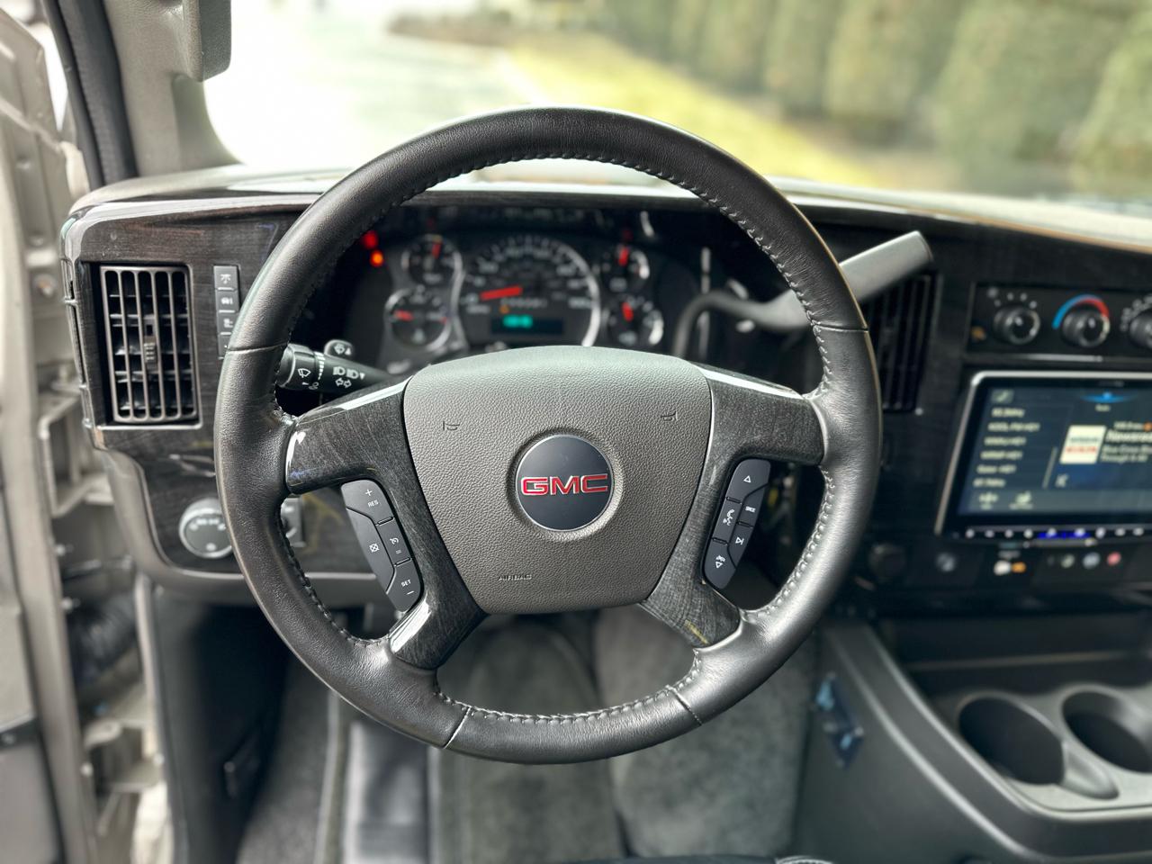 GMC Savana G2500 Cargo 2023