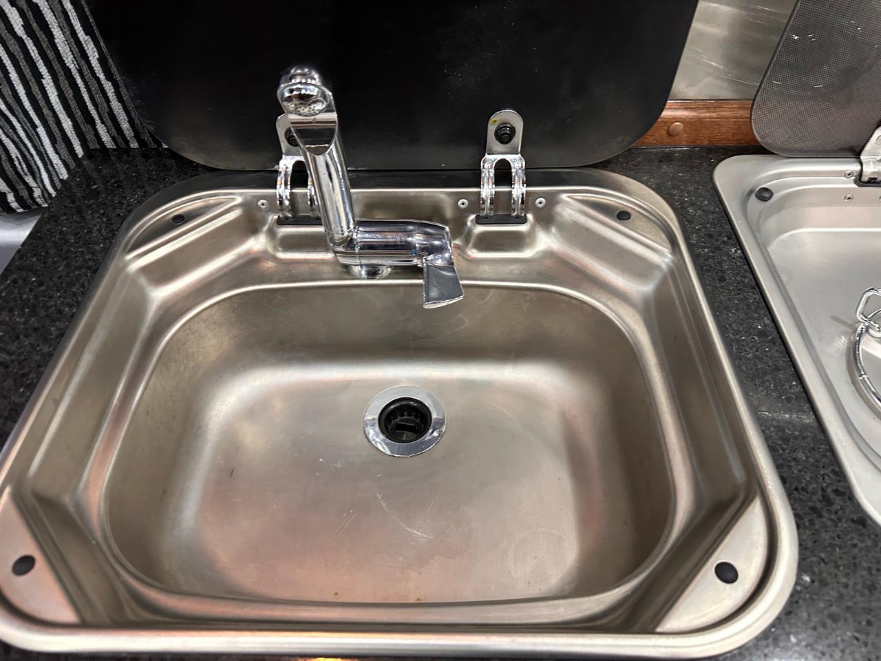 RAM Promaster 3500 High Roof Tradesman 159-in. WB Ext 2016