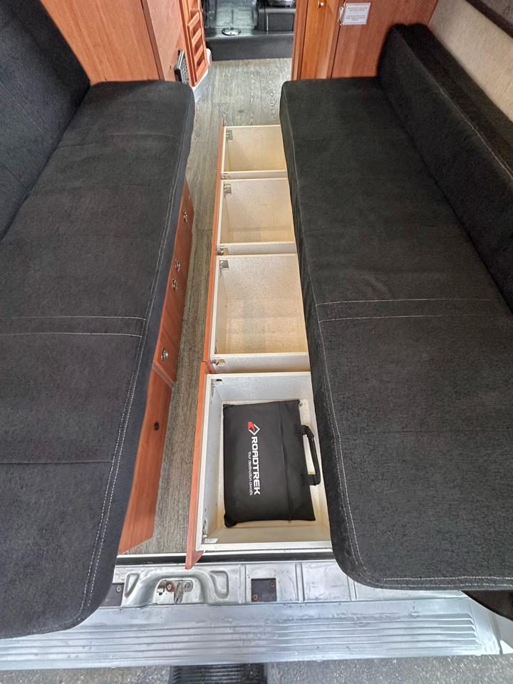 RAM Promaster 3500 High Roof Tradesman 159-in. WB Ext 2016