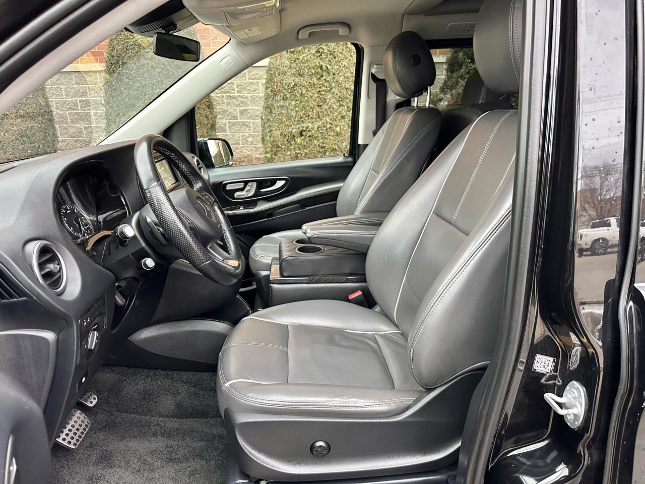 Mercedes-Benz Metris Passenger Van 2020