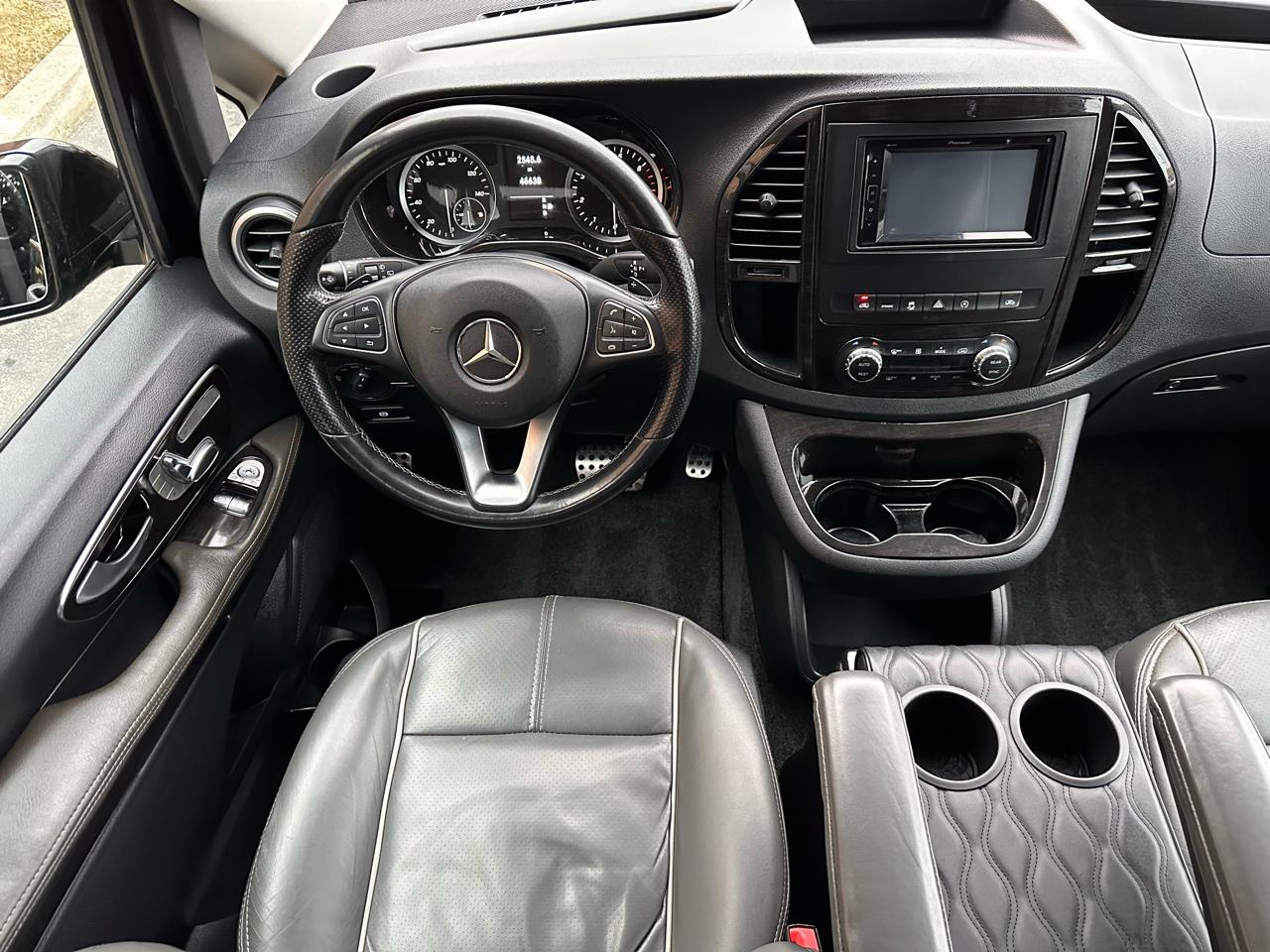 Mercedes-Benz Metris Passenger Van 2020