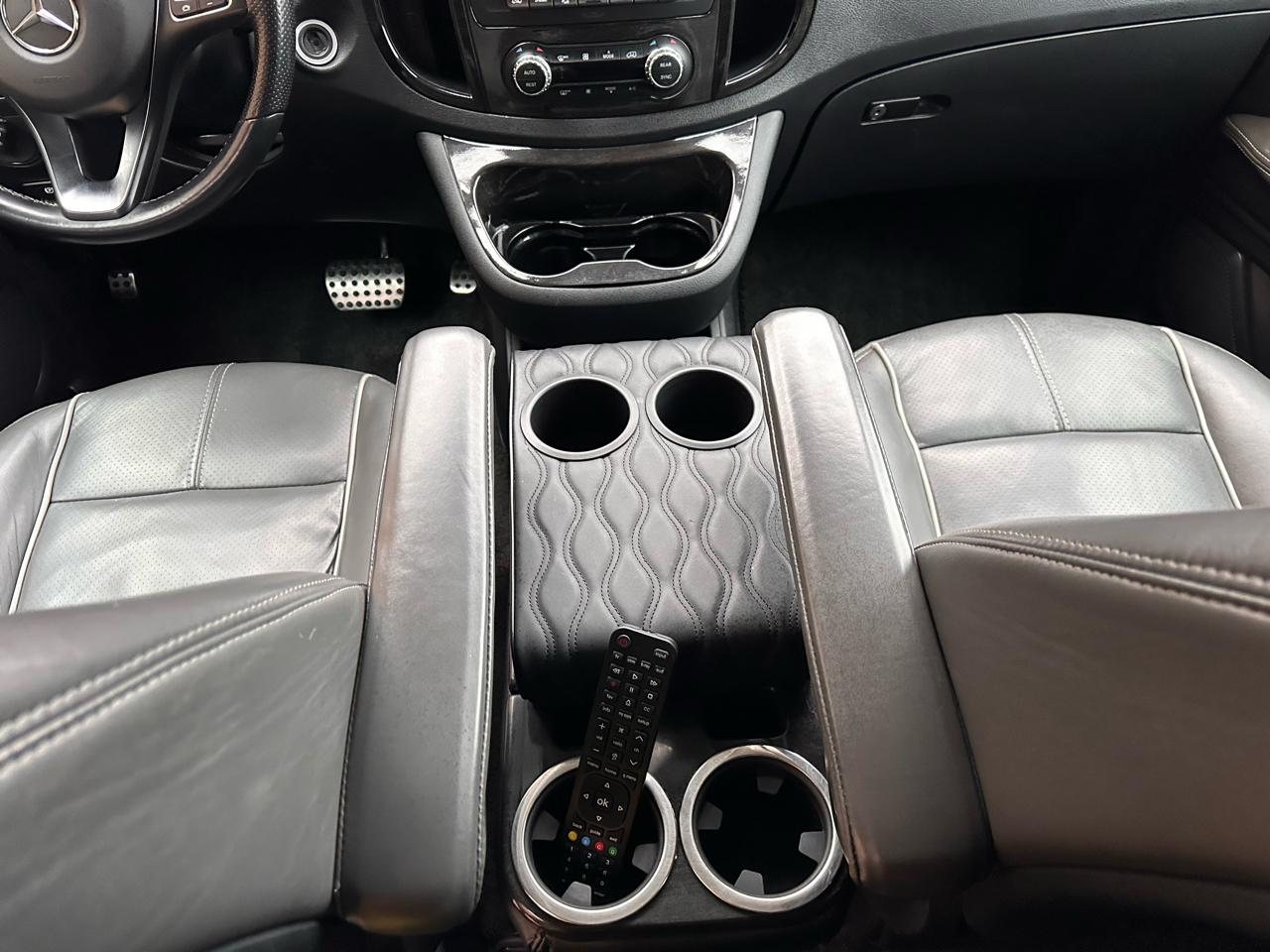 Mercedes-Benz Metris Passenger Van 2020