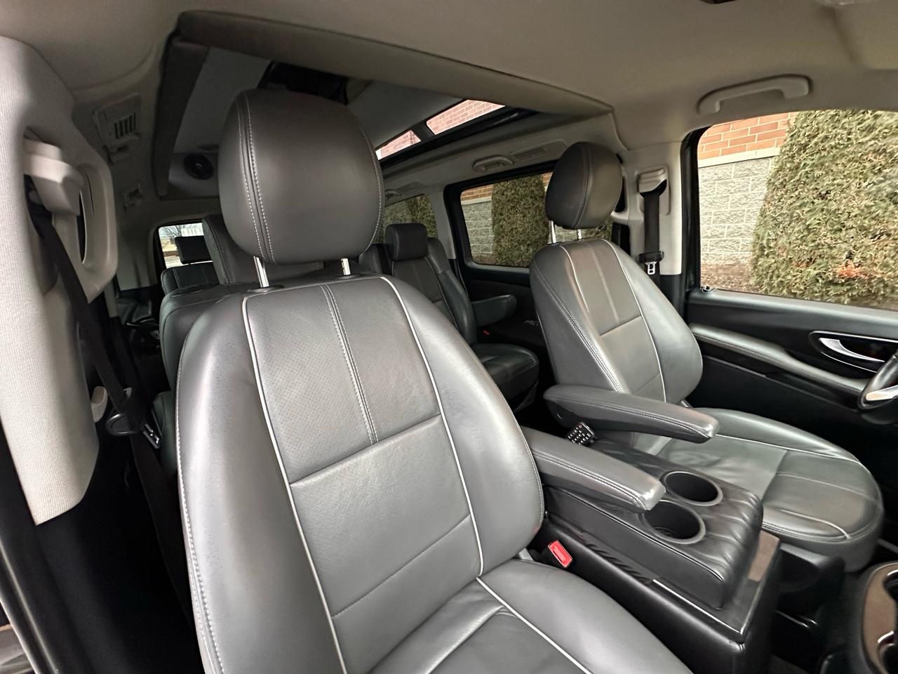 Mercedes-Benz Metris Passenger Van 2020