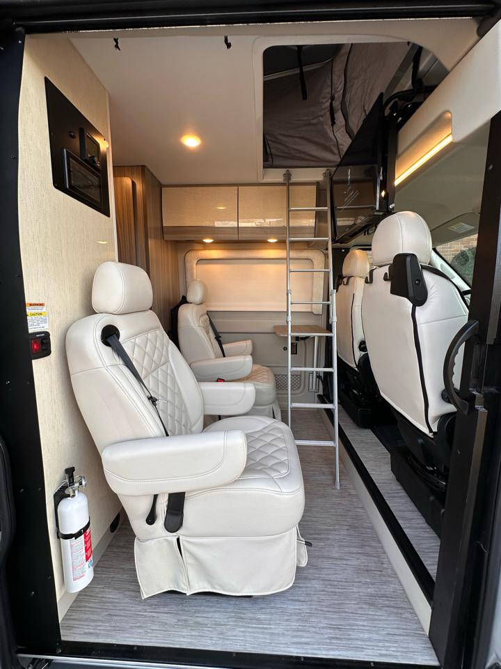 RAM Promaster 3500 High Roof Window Van 2023