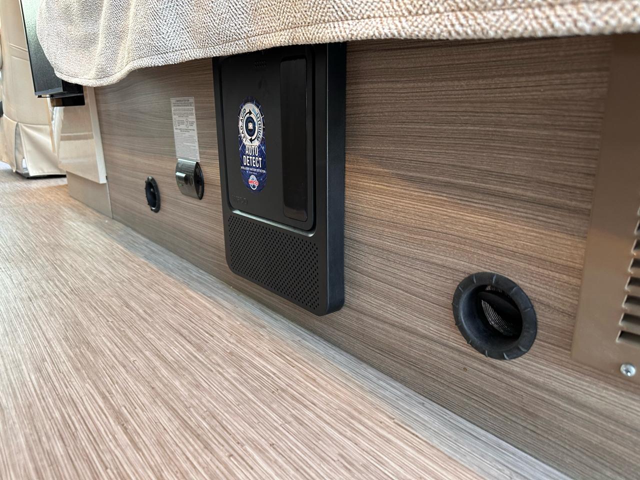 RAM Promaster 3500 High Roof Window Van 2023