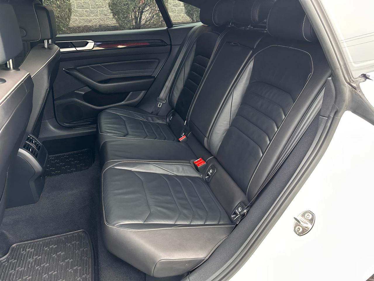 Volkswagen Arteon SEL Premium R-Line 4MOTION w/20" Wheels 2022