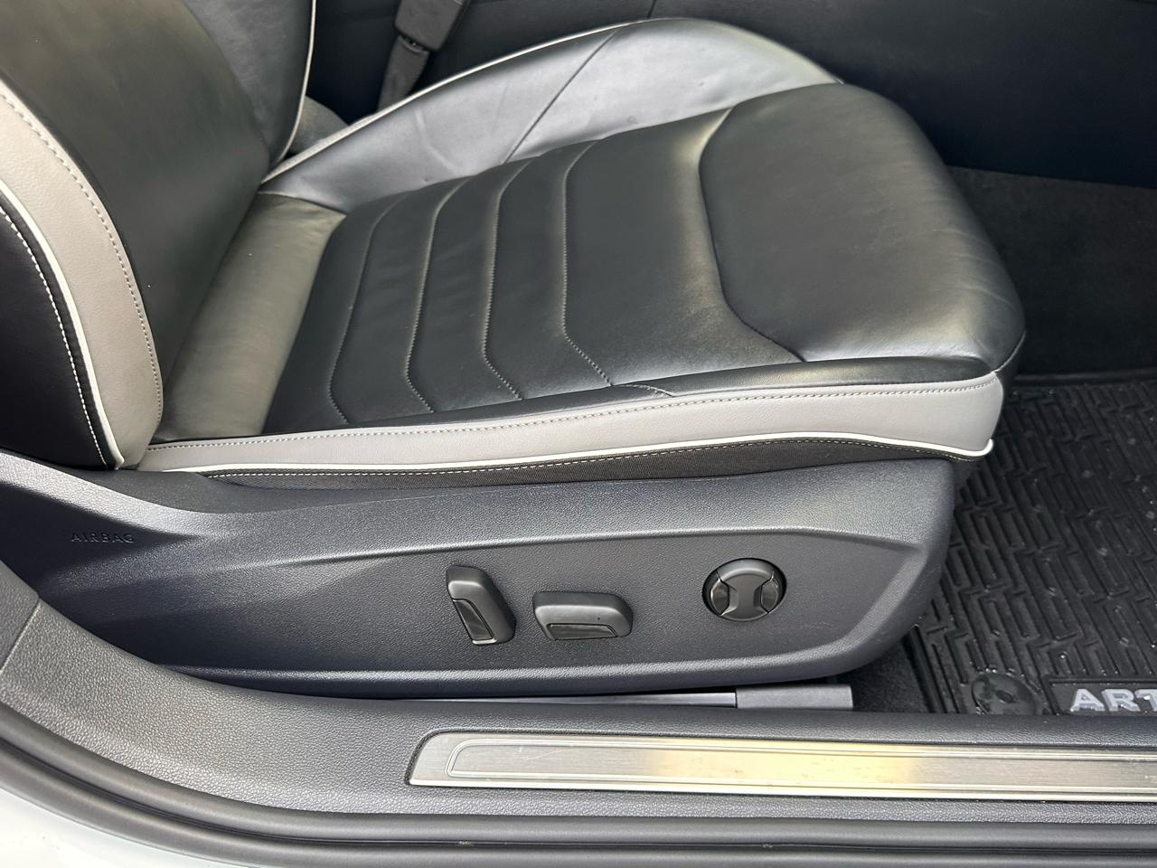 Volkswagen Arteon SEL Premium R-Line 4MOTION w/20" Wheels 2022