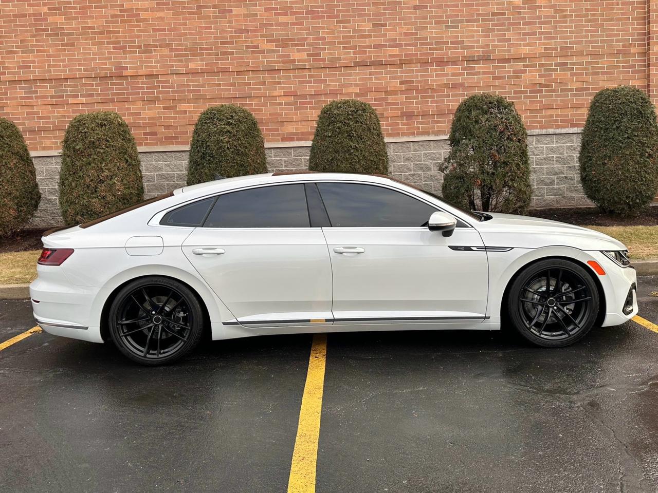 Volkswagen Arteon SEL Premium R-Line 4MOTION w/20" Wheels 2022