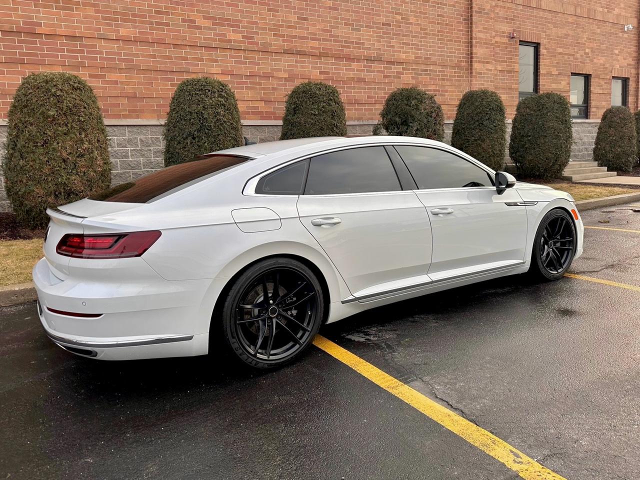Volkswagen Arteon SEL Premium R-Line 4MOTION w/20" Wheels 2022