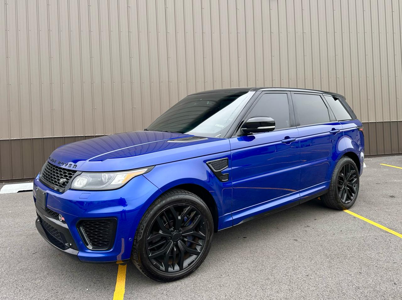 Land Rover Range Rover Sport 4WD 4dr V8 SVR 2015