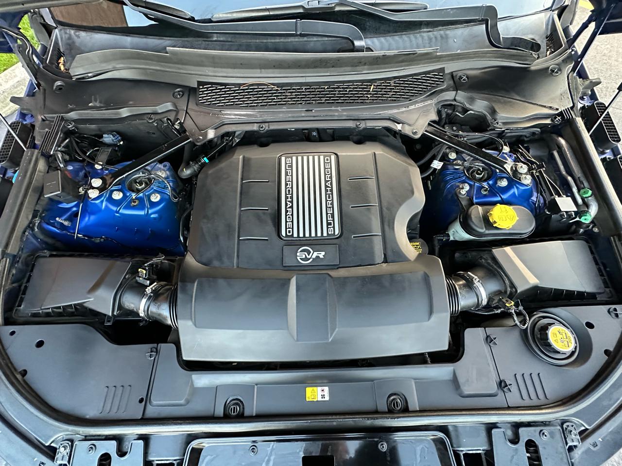 Land Rover Range Rover Sport 4WD 4dr V8 SVR 2015