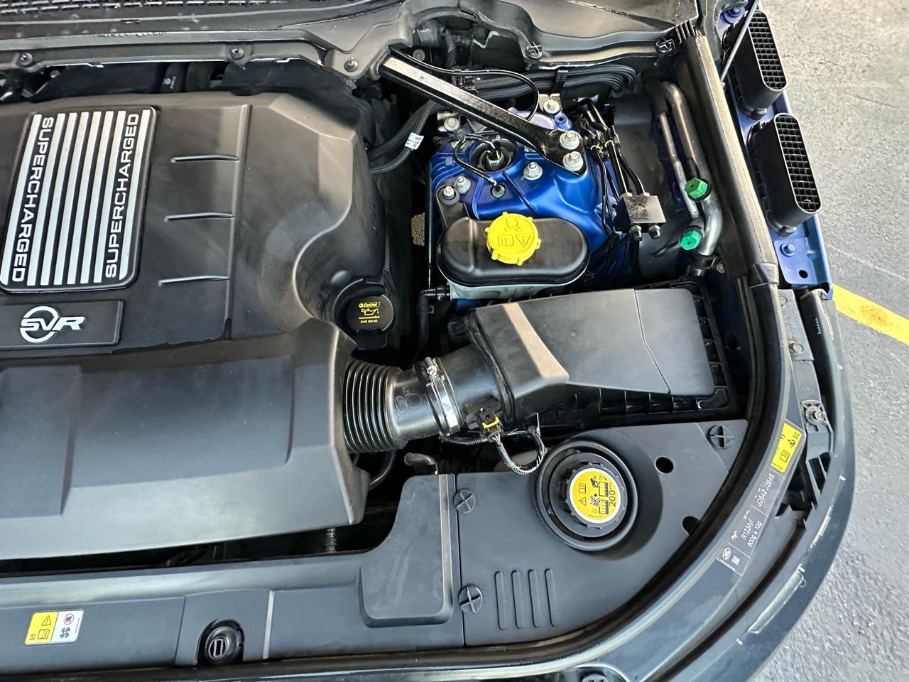 Land Rover Range Rover Sport 4WD 4dr V8 SVR 2015