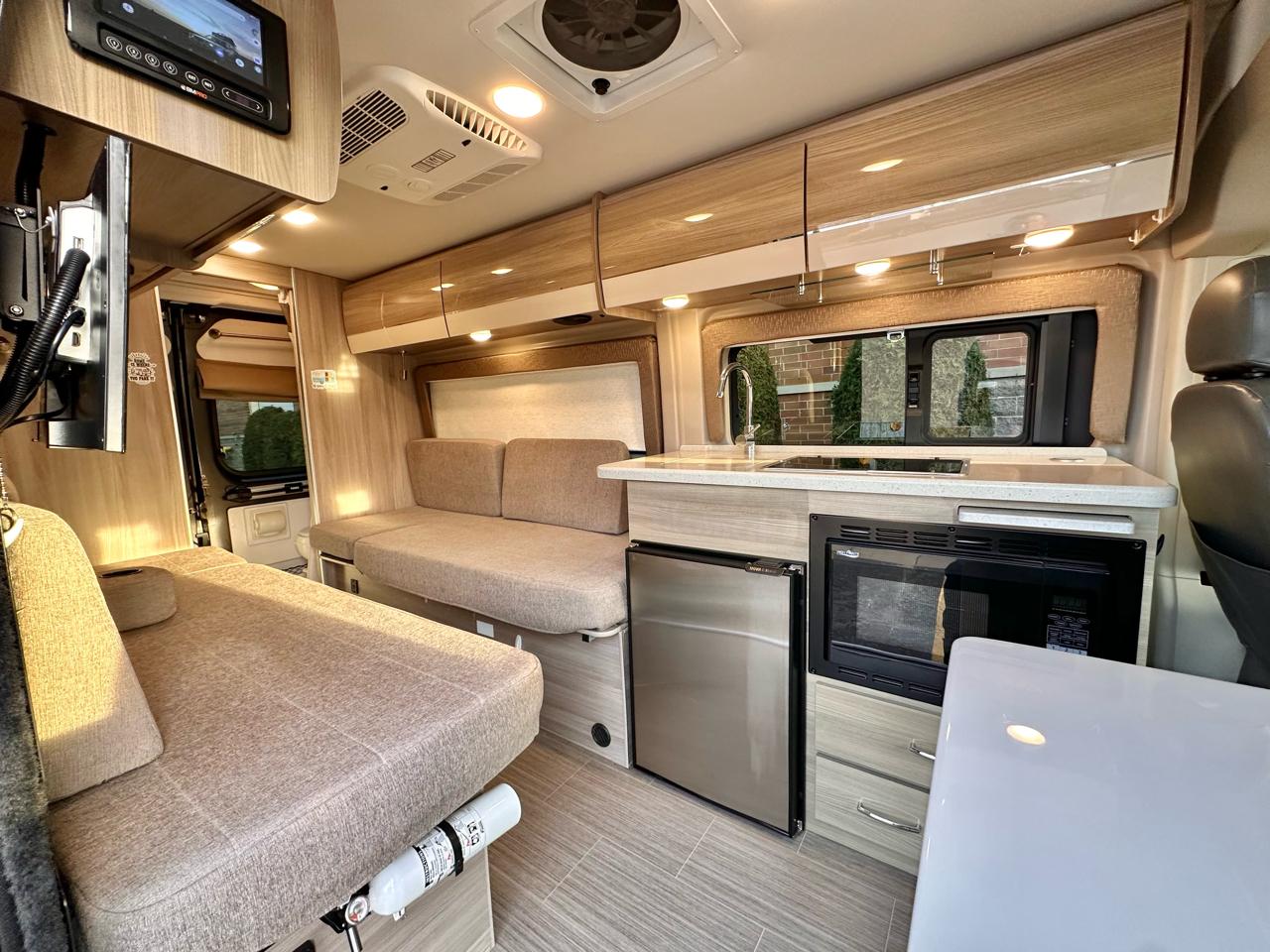 RAM Promaster 3500 High Roof Window Van 2021