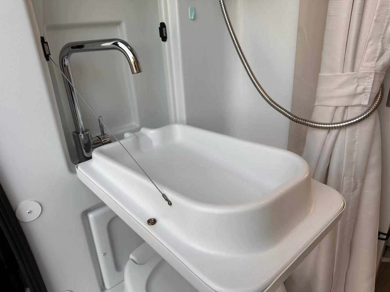 RAM Promaster 3500 High Roof Window Van 2021