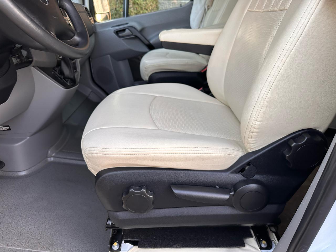 Mercedes-Benz Sprinter 3500 2014