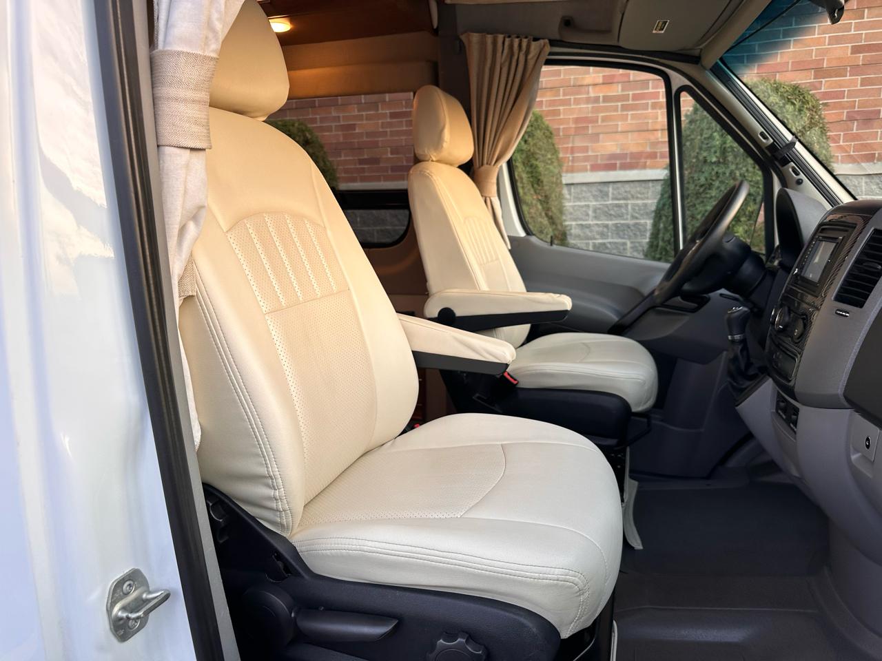 Mercedes-Benz Sprinter 3500 2014