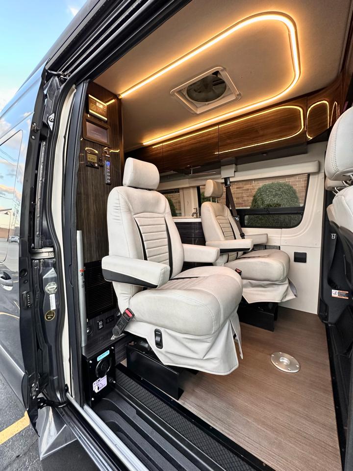 Mercedes-Benz Sprinter 3500 XD 170-in. WB 2022