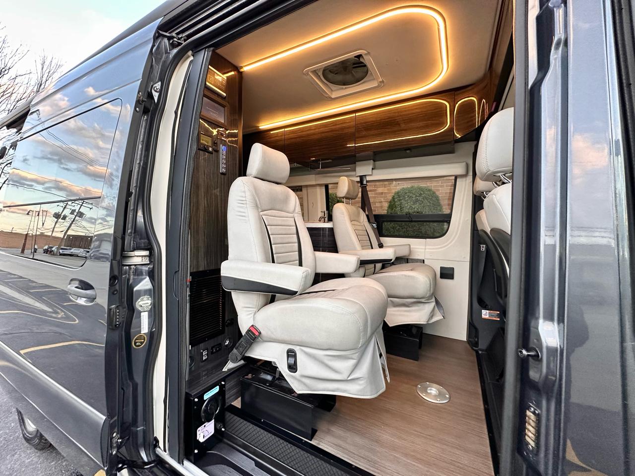 Mercedes-Benz Sprinter 3500 XD 170-in. WB 2022