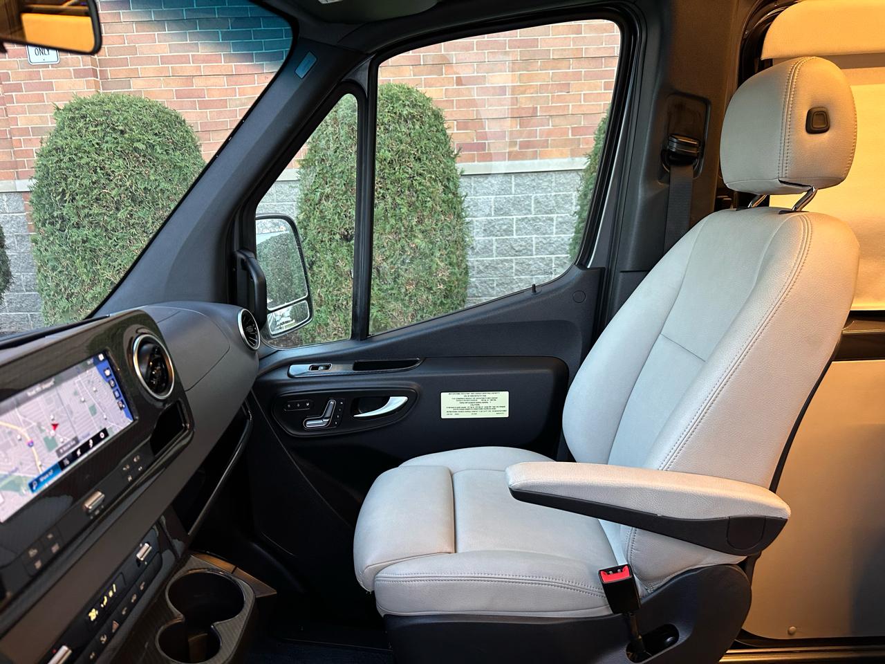 Mercedes-Benz Sprinter 3500 XD 170-in. WB 2022